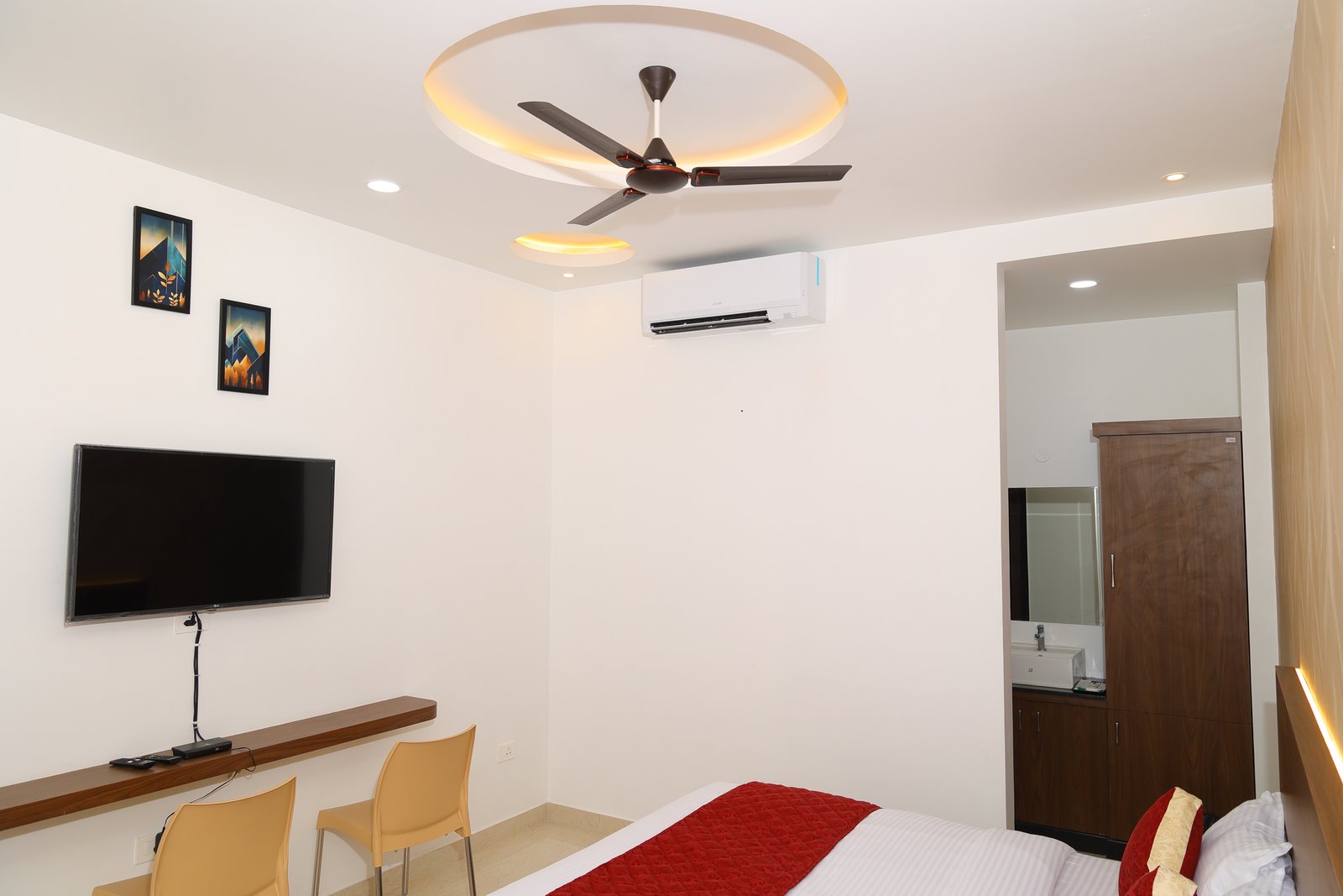 Deluxe Triple Room